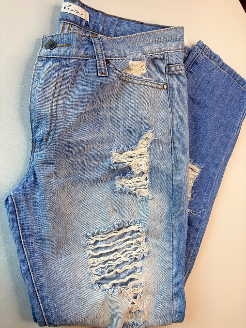 KanCan Women's Distressed Ripped Jeans Size 9 Light Blue Wash
